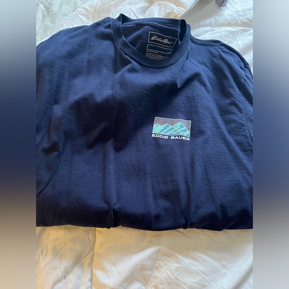 3 men’s Eddie Bauer long sleeve tshirts - Picture 3 of 7